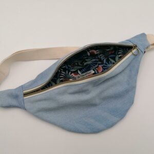 Banane basique - Jeans bleu clair / feuillage bleu marine