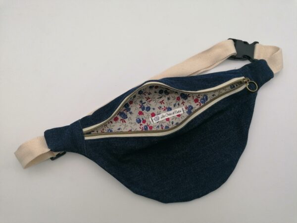 Banane basique - Jeans bleu foncé / Fleurs vintage
