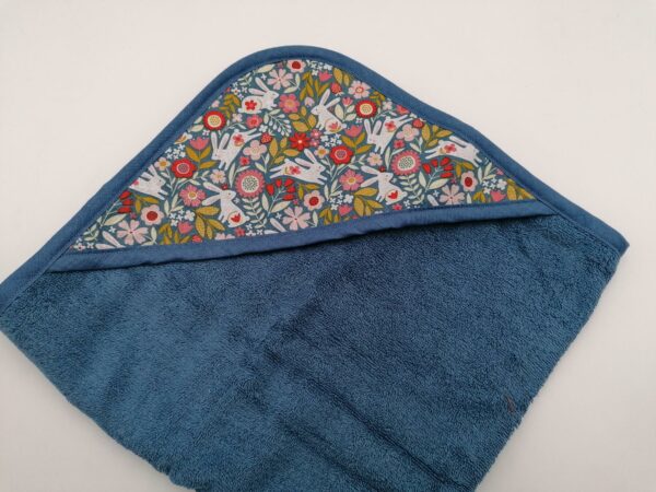 Cape de bain - Lapin fleuri / Bleu jeans