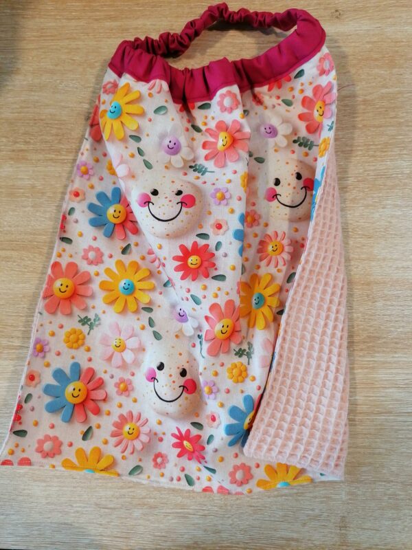 Serviette bavoir - Fleurs 3d / Rose clair