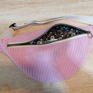 Banane basique - Velours rose clair / Fleurs bleu marine rose