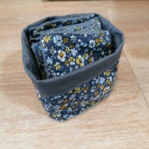 Panier 10 lingettes - Fleurs grise / gris